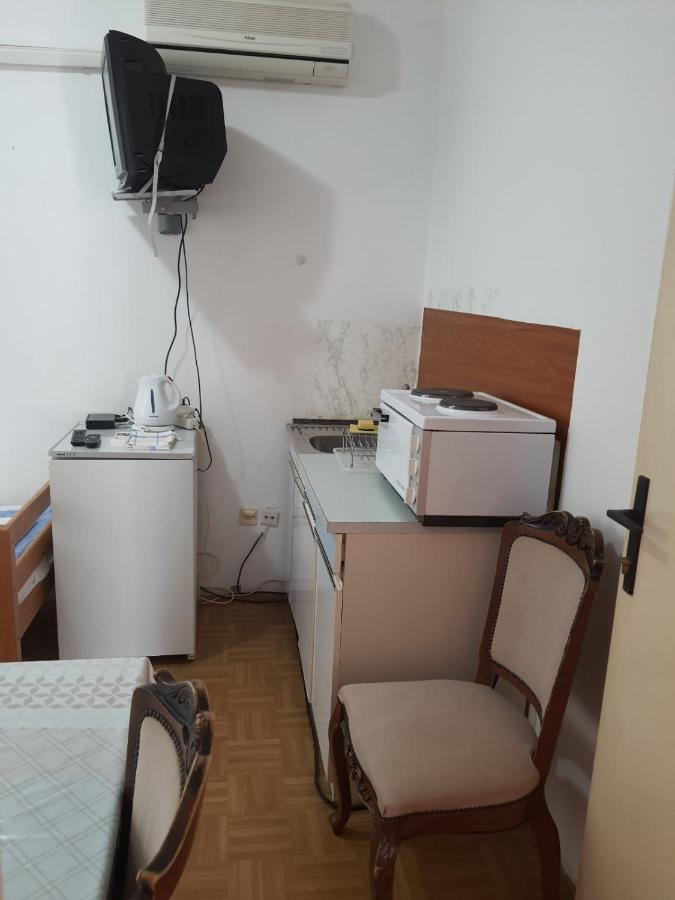 Apartments Andjus Sveti Stefan Εξωτερικό φωτογραφία
