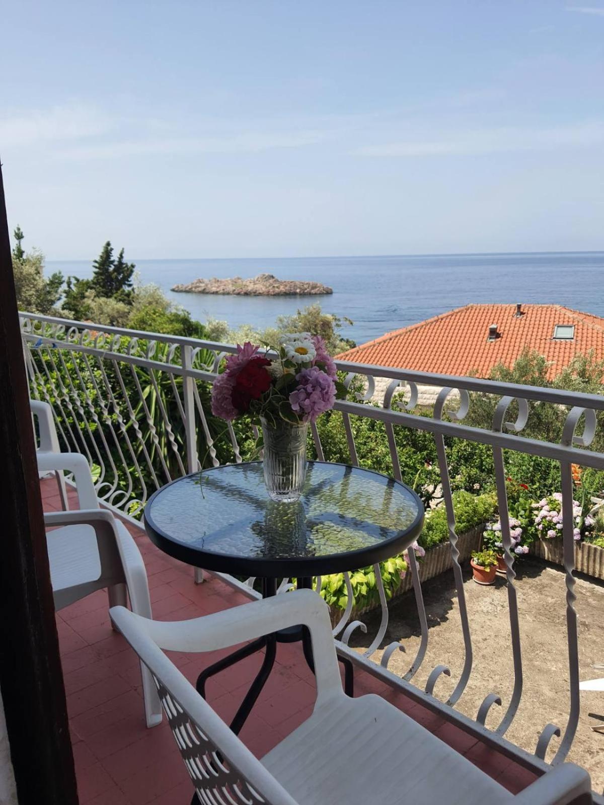 Apartments Andjus Sveti Stefan Εξωτερικό φωτογραφία
